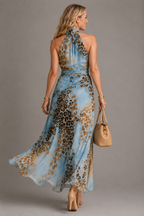 Marit | Vestido largo con cuello halter y estampado de leopardo