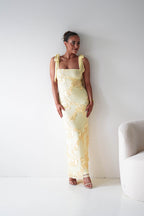 Vestido largo con apliques florales Mahalia | Amarillo