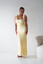 Vestido largo con apliques florales Mahalia | Amarillo