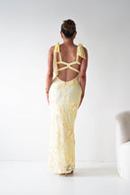 Vestido largo con apliques florales Mahalia | Amarillo