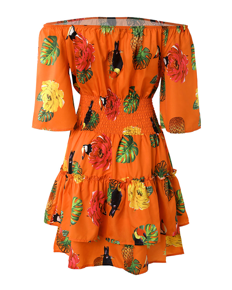 Mercè | Vestido de mujer elástico con hombros descubiertos, estampado floral de frutas tropicales, cintura fruncida y bajo con volantes, corte en A.