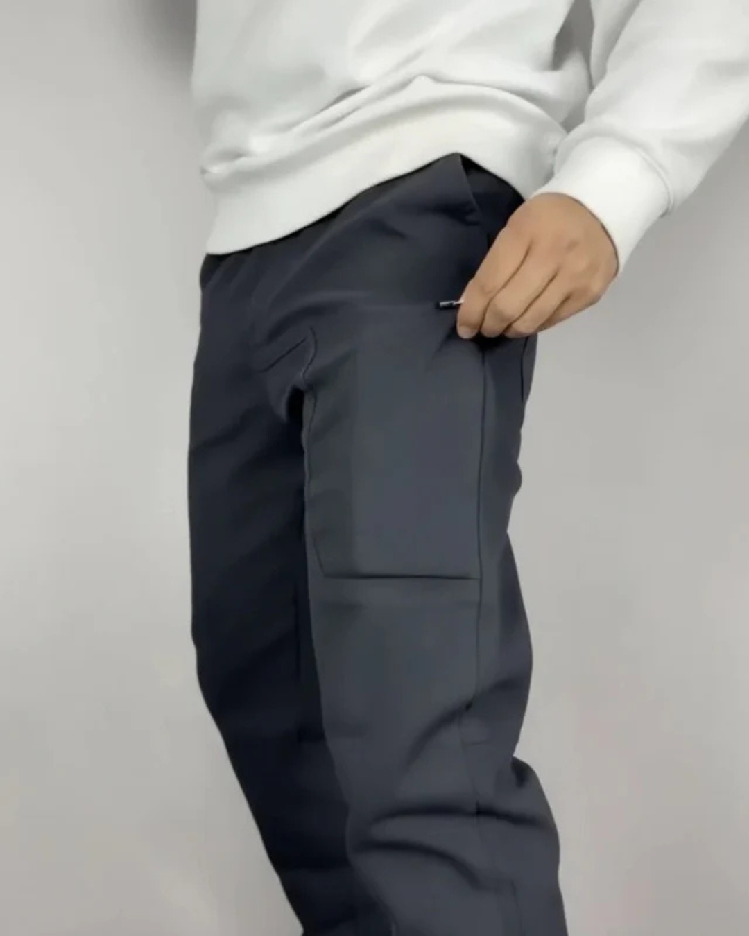 Pantalón elástico entallado para hombre