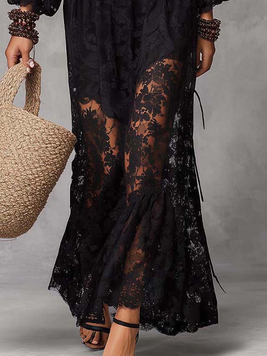 Cristina | Vestido maxi negro de encaje con hombros descubiertos