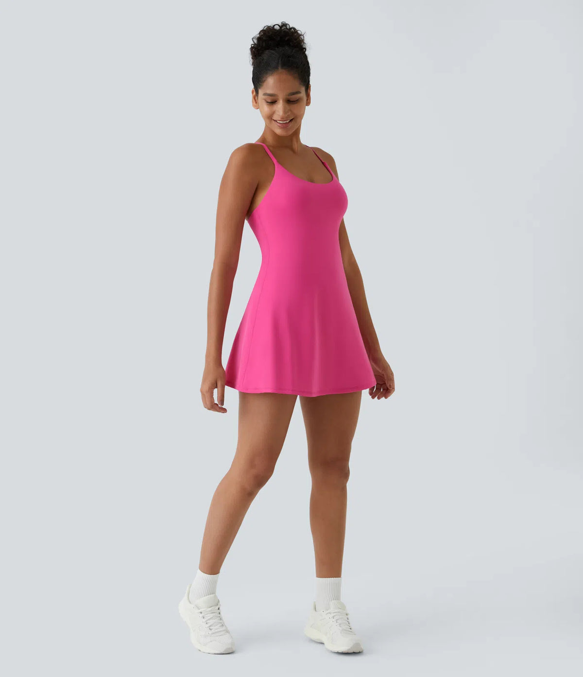 Maite | Vestido deportivo suave con espalda abierta