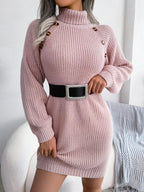 Vestido corto de punto grueso con botones al hombro