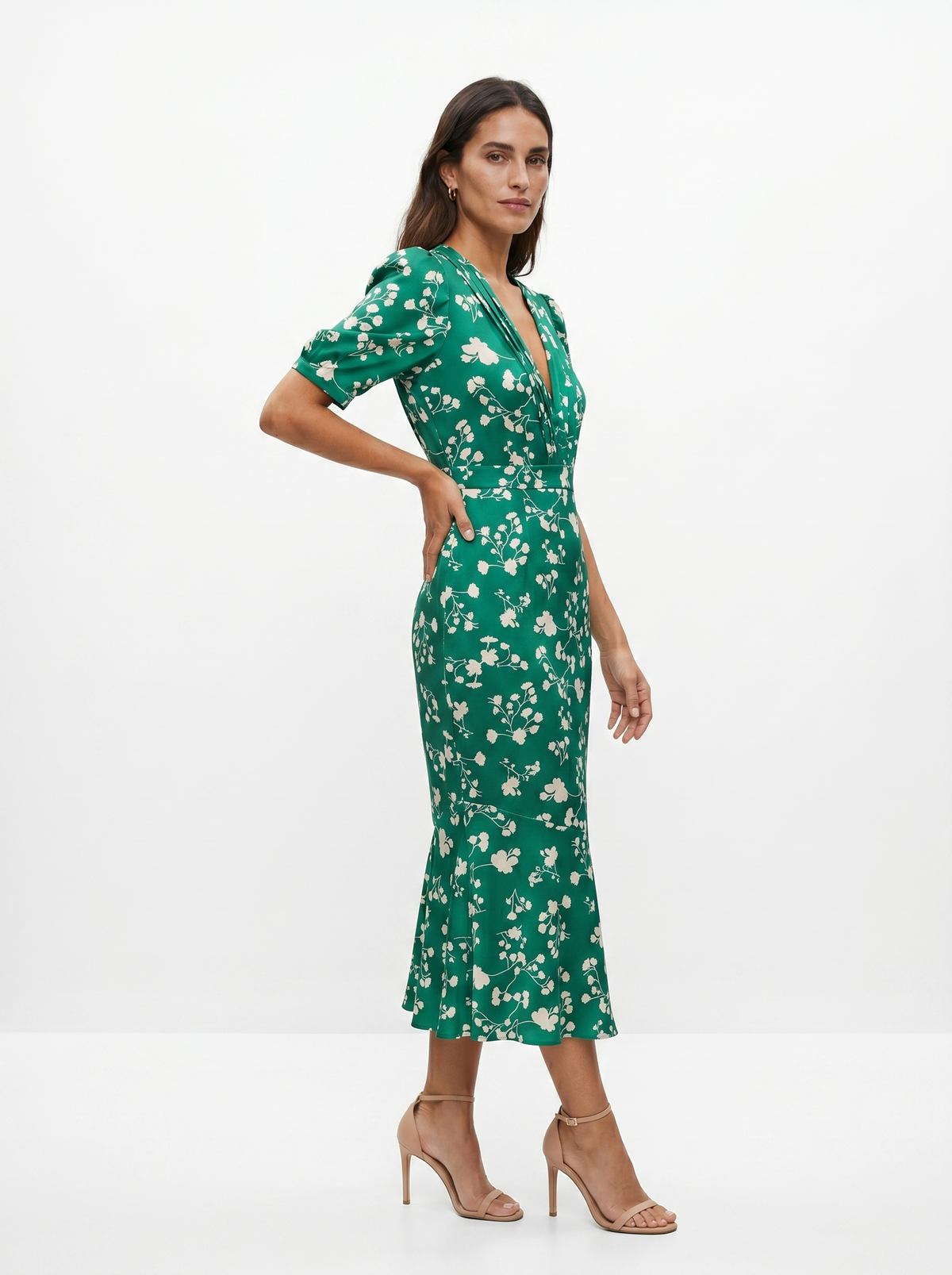 Jaione | Vestido con diseño floral y cuello en V