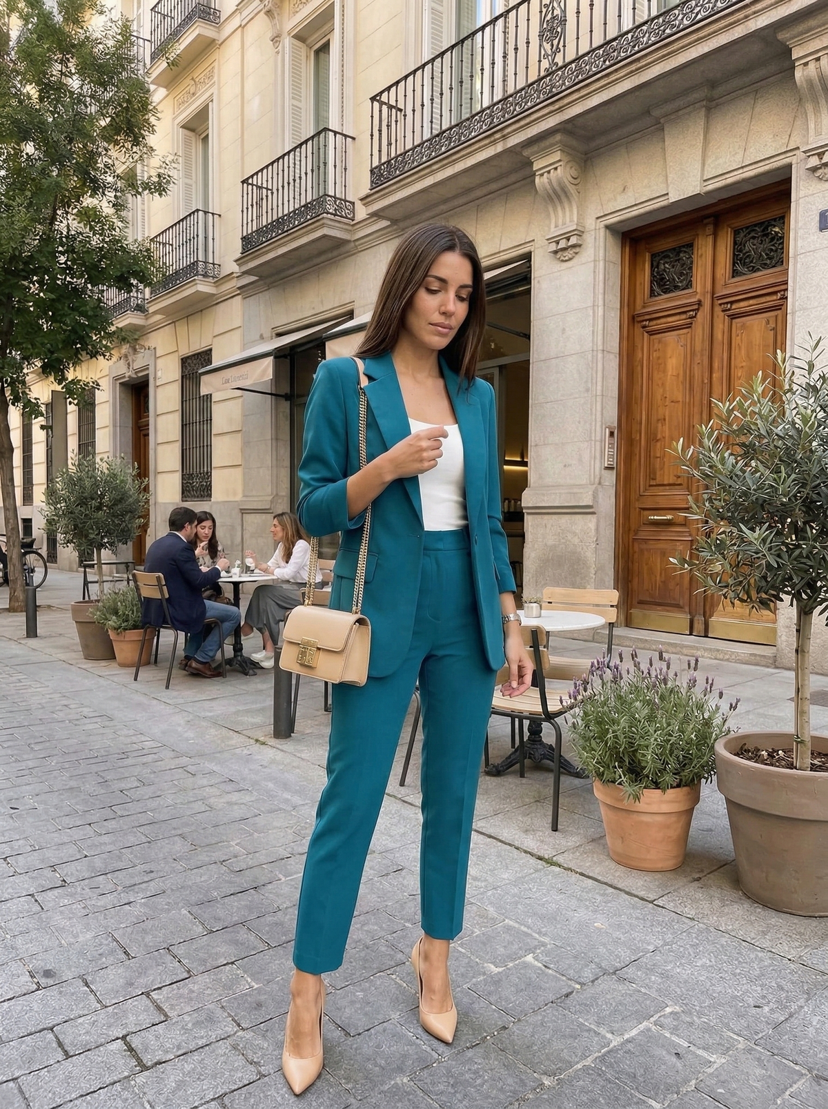 Queralt | Traje completo elegante para trabajo