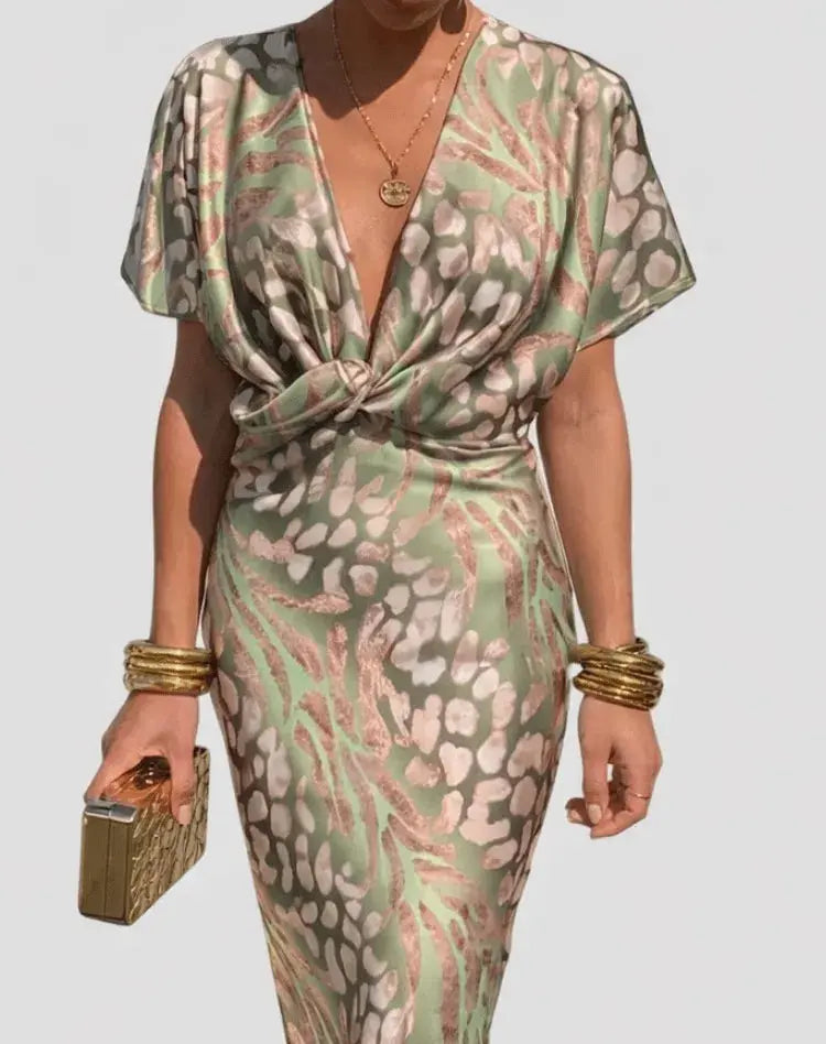 Vestido largo estampado con nudo delantero