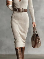 Vestido midi de punto con escote en V