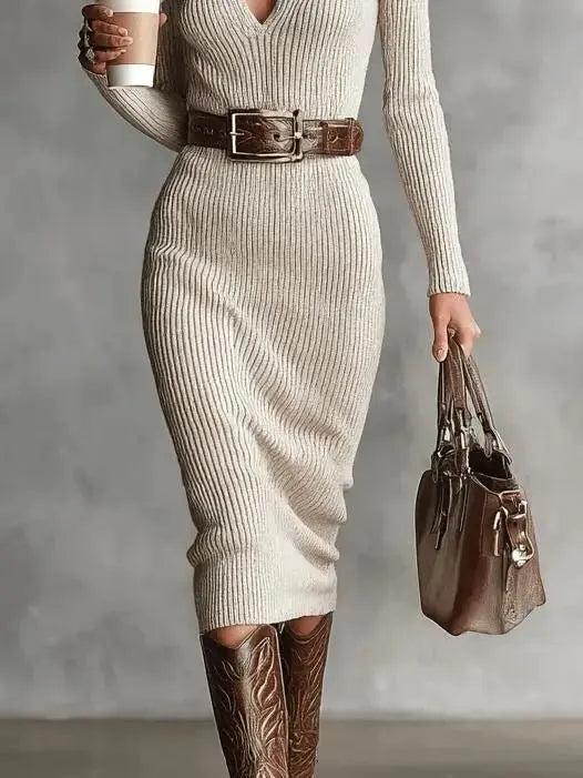 Vestido midi de punto con escote en V