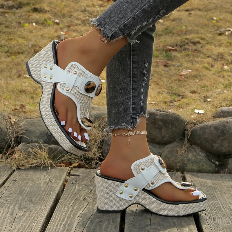 Evelina | Sandalias de plataforma con detalle de resina