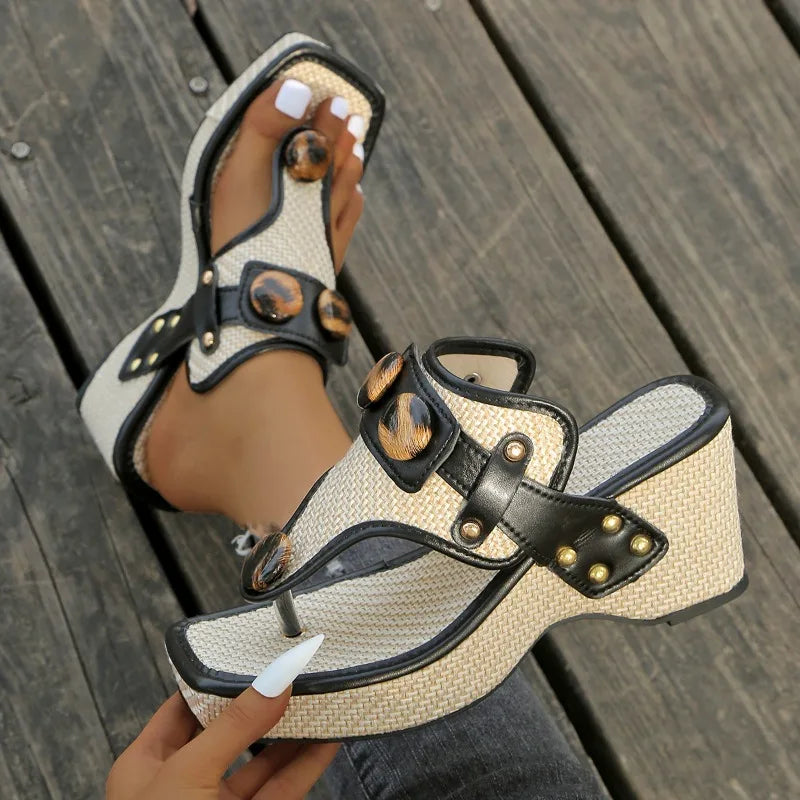 Evelina | Sandalias de plataforma con detalle de resina