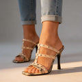 Natalie | Tacones con correa y tachuelas
