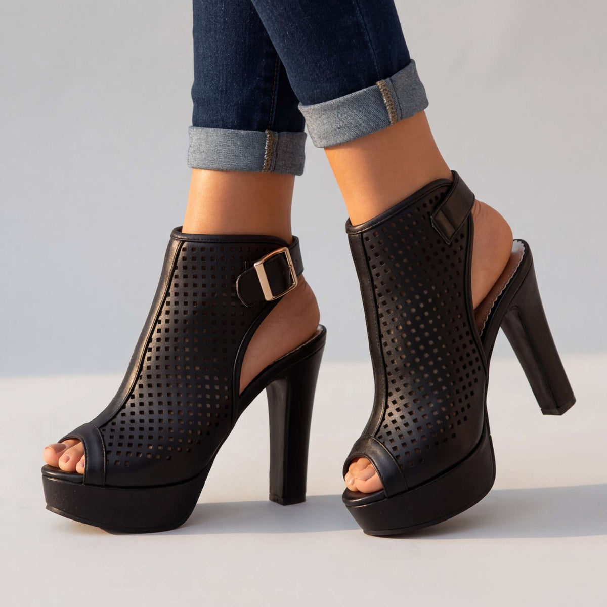 Milagros | Zapatos peep toe de tacón