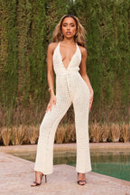Mono de crochet con escote en V