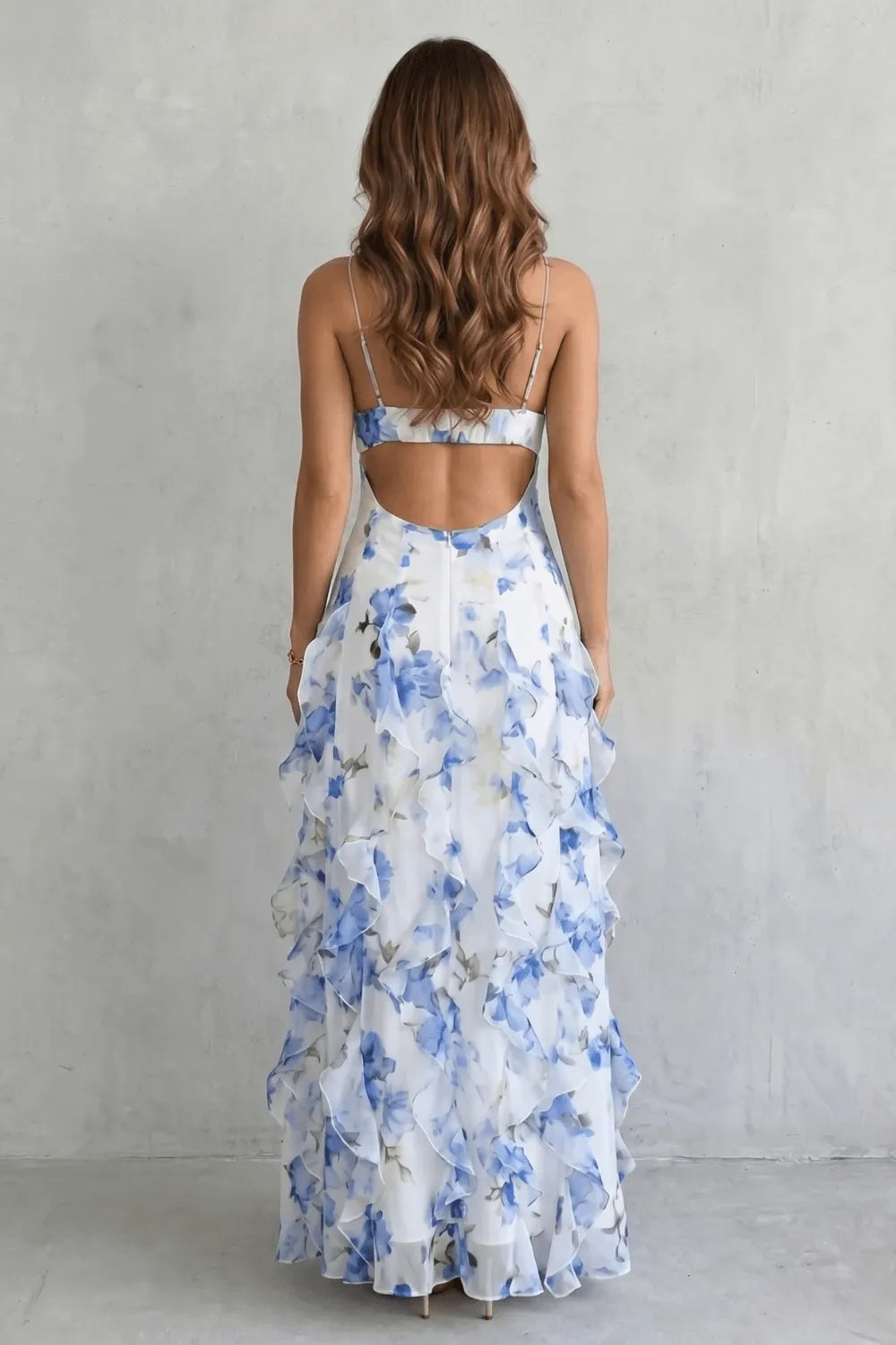 Vestido largo de flores con volantes