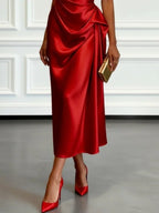 Vestido midi de un hombro con frunces