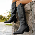 Botas altas cowboy negras con bordado