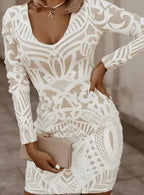 Fabiola | Vestido corto ajustado con escote en V